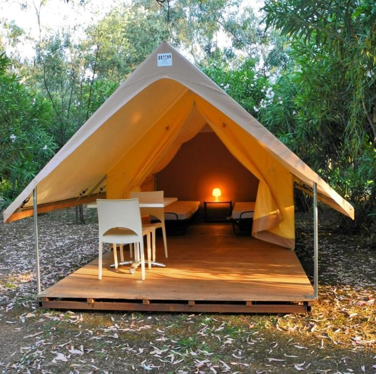 Camping Karavomilos سامي المظهر الخارجي الصورة