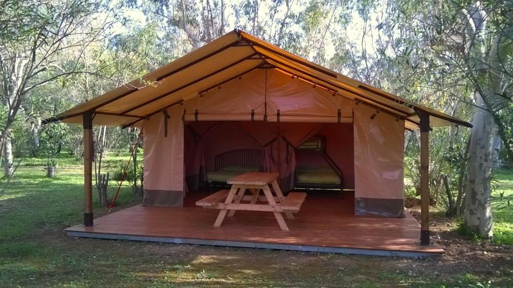 Camping Karavomilos سامي المظهر الخارجي الصورة